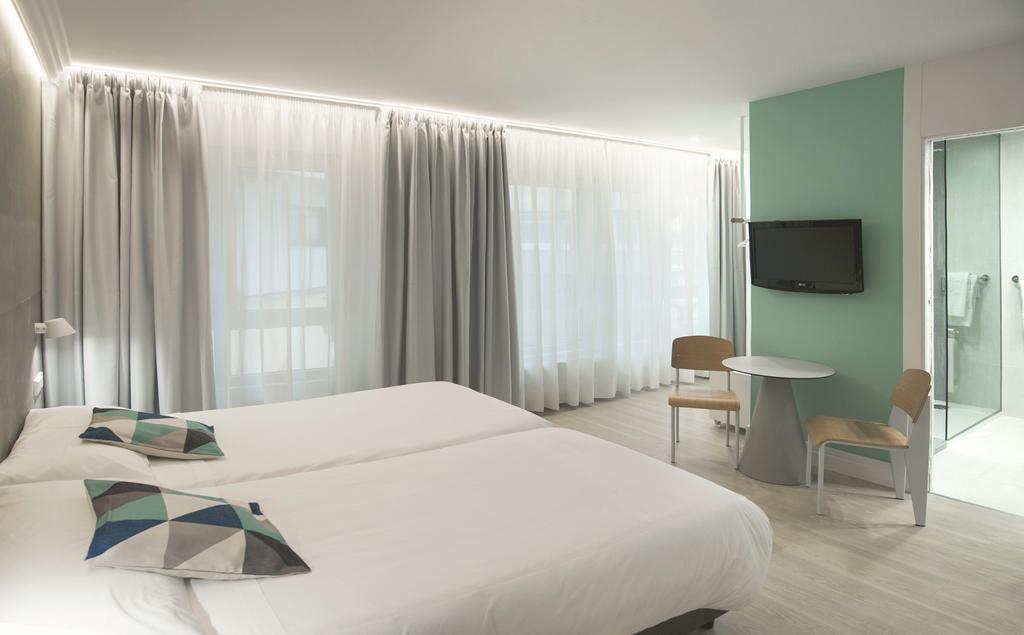 Hotel Mar Del Plata ア・コルーニャ エクステリア 写真